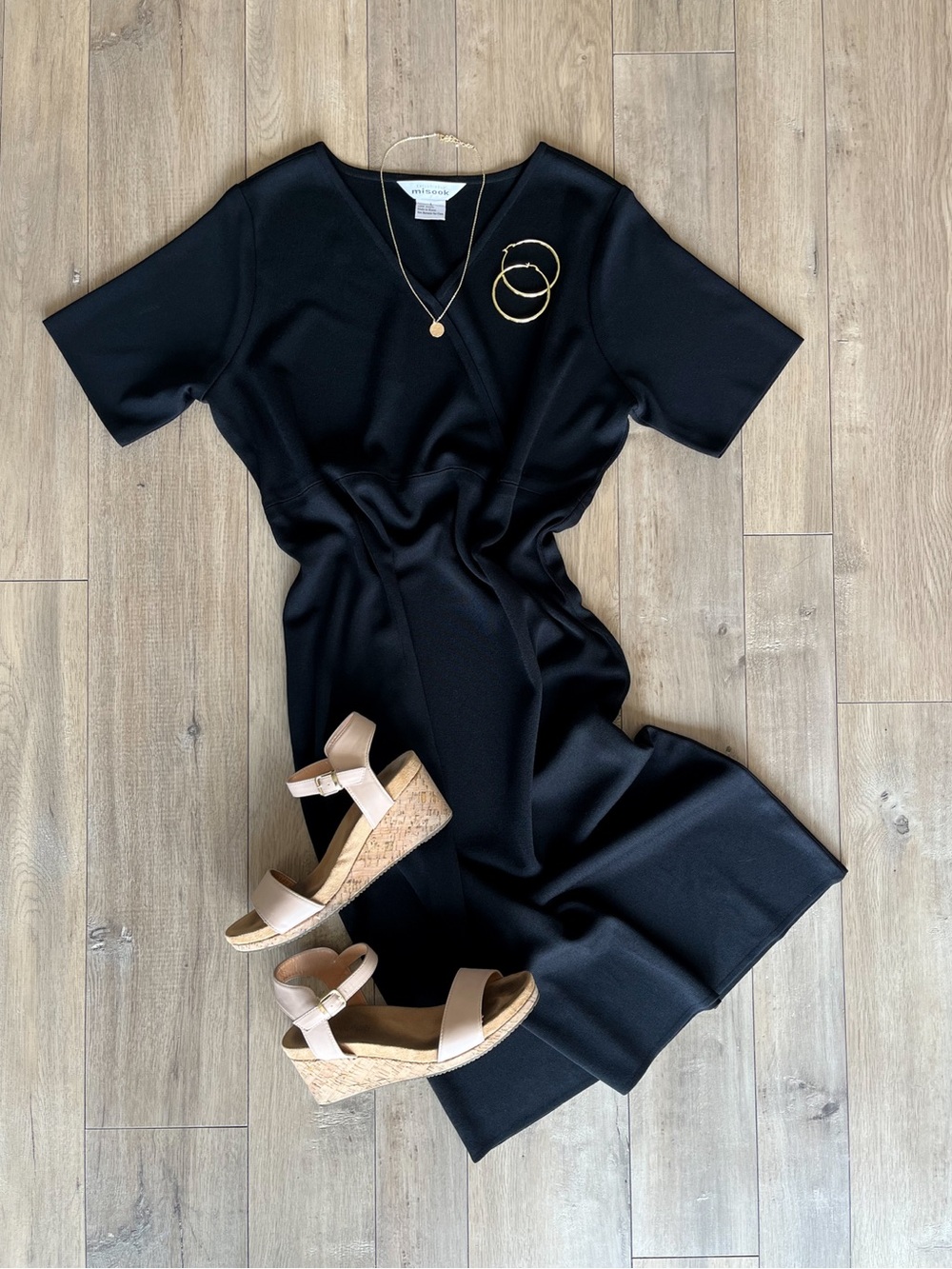 Exclusively Misook Black Sheath Knit Dress V Neck Size L